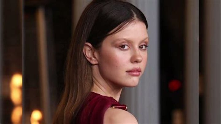 Mia Goth Bio (Wiki) 