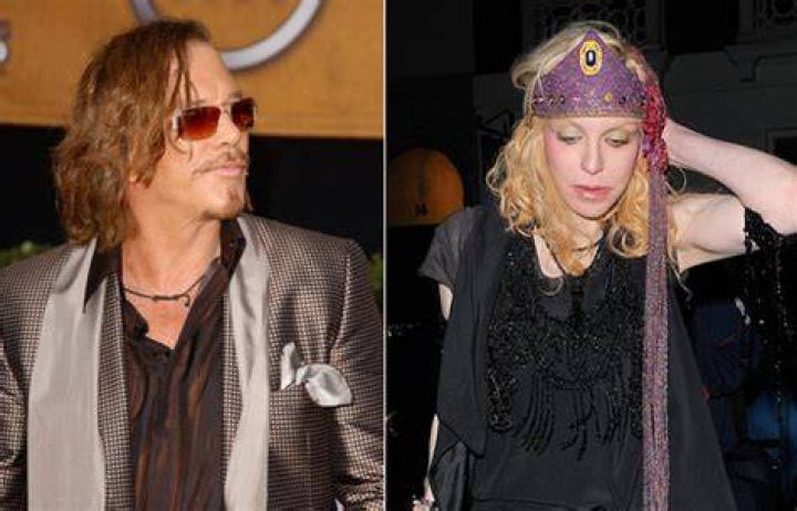 Mickey Rourke gets love from Courtney Love & Chris Martin