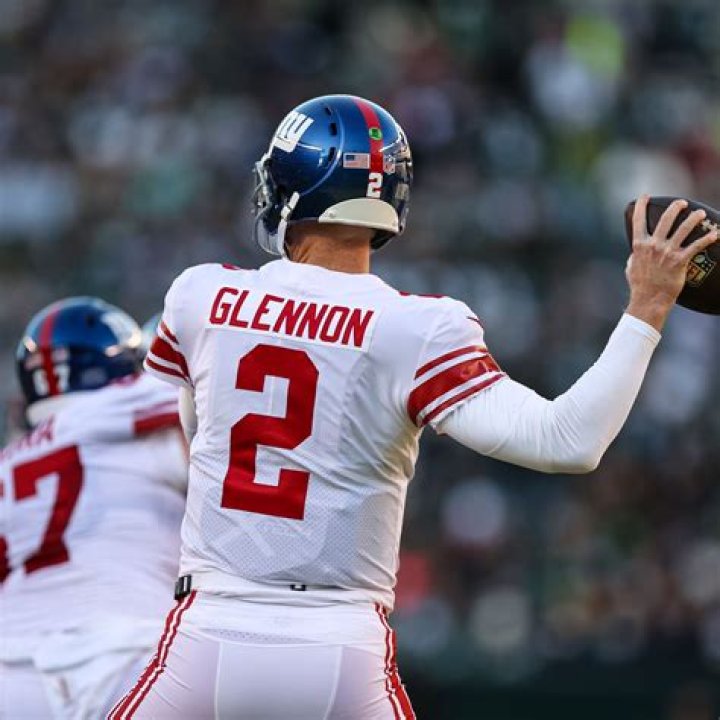 Mike Glennon photo 3