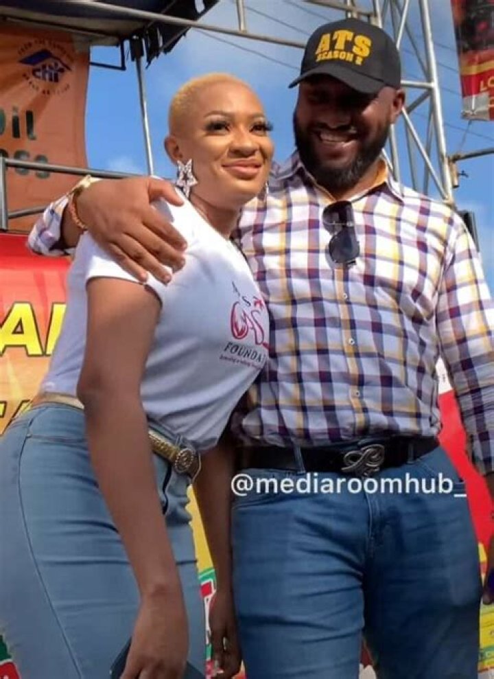 
More Beautiful Moments Of Yul Edochie And Wife, May At Her Foundation Launch 