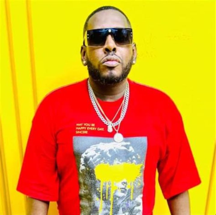 Mr. Black La Fama - Age, Family, Bio
