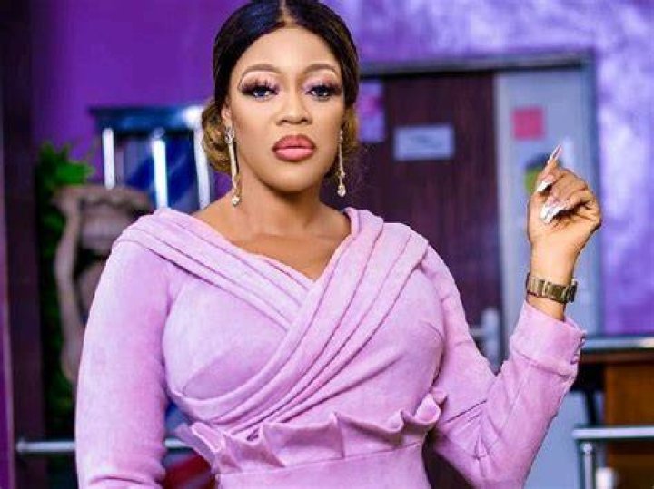 
‘My Testimony Is Here,’ Eve Esin Declares As She Celebrates Her 40th Birthday With Stunning Photographs. 