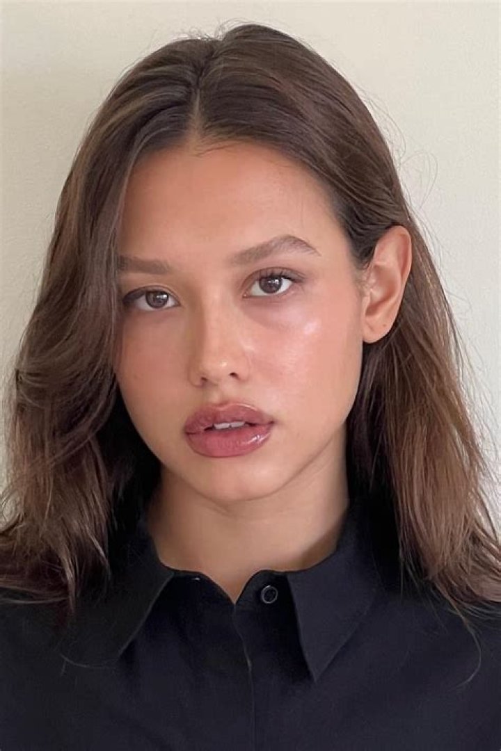 Natalia Azahara - Age, Family, Bio