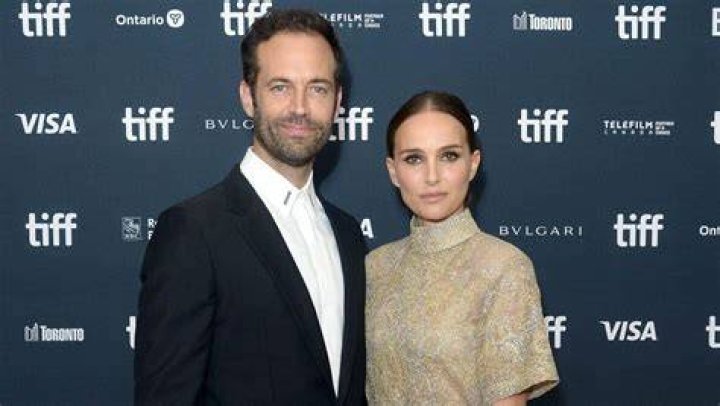 	Natalie Portman quietly filed for divorce last year & it’s already been finalized	
