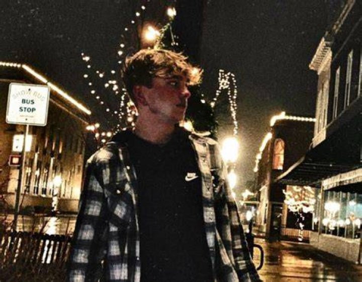 Nate Crosiar Height, Weight, Net Worth, Age, Birthday, Wikipedia, Who, Nationality, Biography
