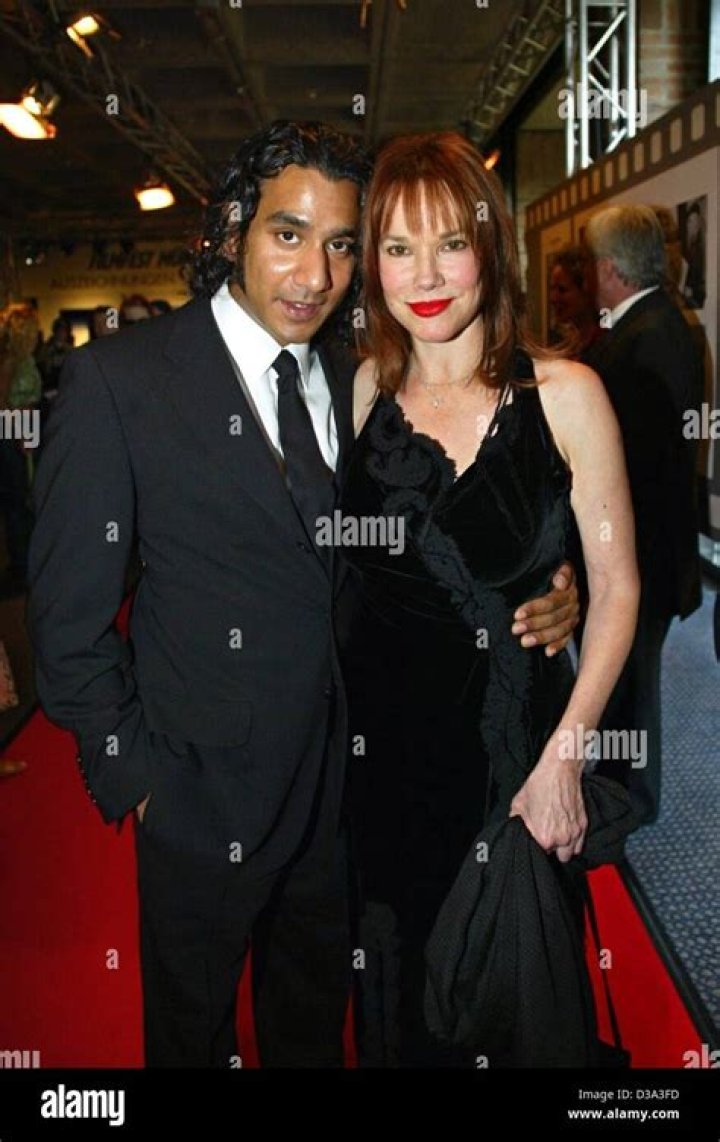 Naveen Andrews Wife 2022: Has He Married Again? Ex Wives And Divorce Reason