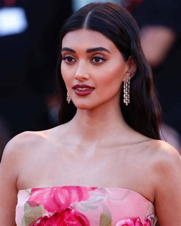 Neelam Gill 