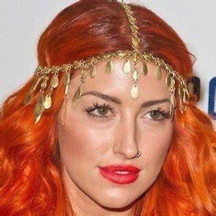 Neon Hitch - Age, Family, Bio