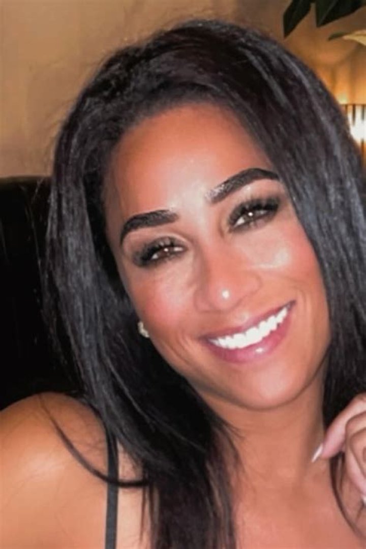 Nicole Alexander - Age, Family, Bio