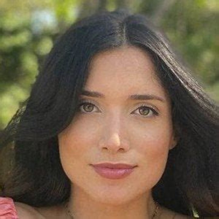 Nicole Lopez-Alvar - Age, Family, Bio