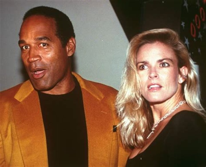 O.J.’s ex-girlfriend’s “shocking tell-all” not so shocking