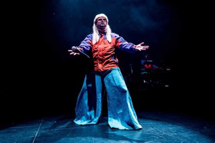 Oliver Tree photo 3