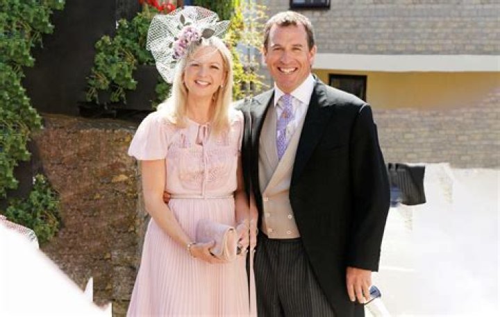 Peter Phillips’s girlfriend Lindsay Wallace is still married, the scandal of it all