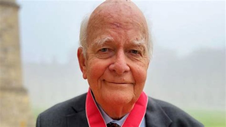 Peter Usborne photo 2