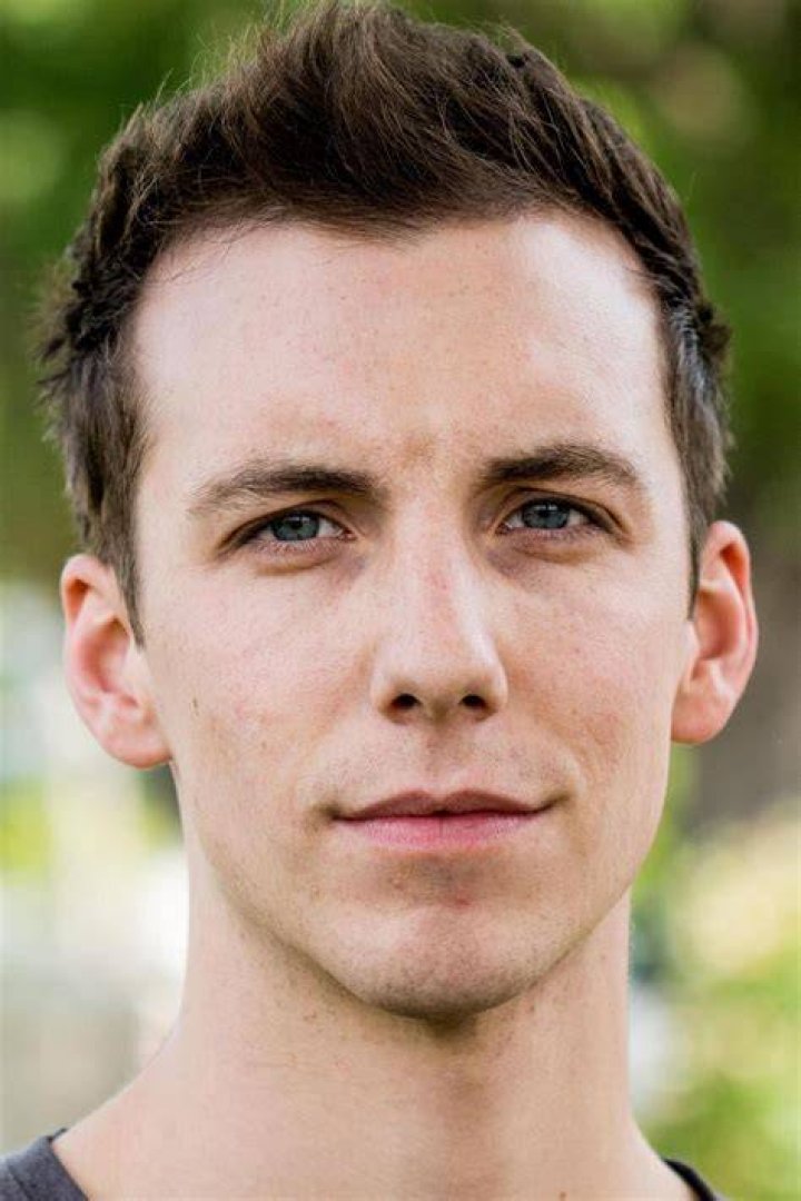 
Pier luc Funk Height, Weight, Net Worth, Age, Birthday, Wikipedia, Who, Nationality, Biography 