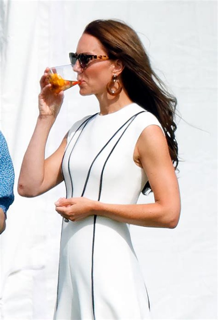 Princess Kate drank spicy margaritas & left a £700 tip at the Houghton Festival??