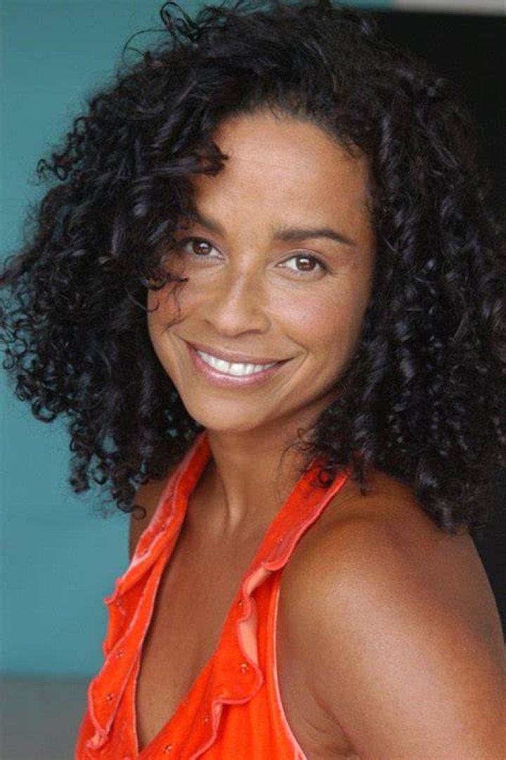 Rae Dawn Chong Height, Weight, Net Worth, Age, Birthday, Wikipedia, Who, Instagram, Biography