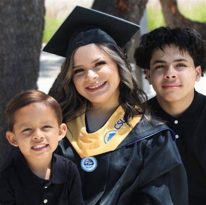 Raelyn Inez Barajas - Age, Family, Bio