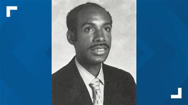 Raymond Washington - Trivia, Family, Bio
