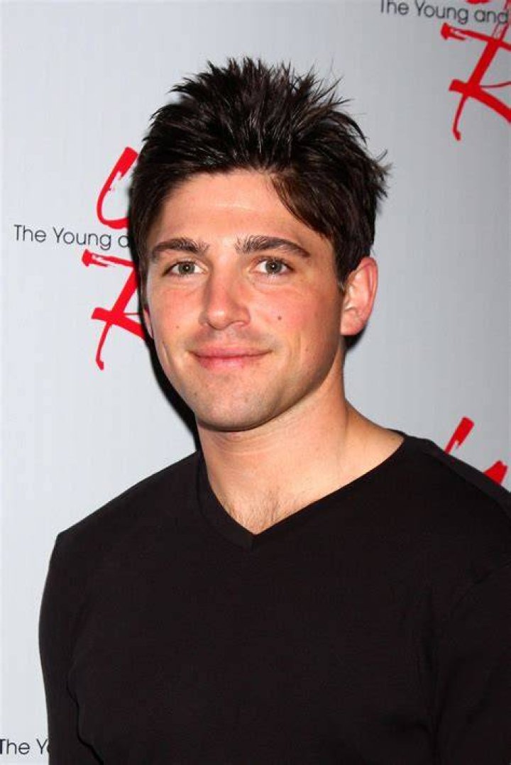 Robert Adamson - Age, Family, Bio