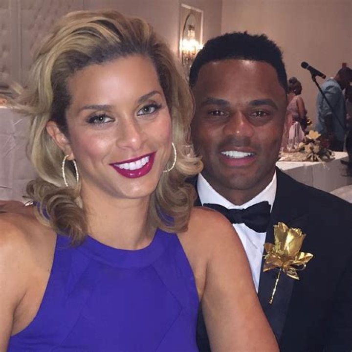 Exes Robyn Dixon and Juan Dixon married again years after calling it quits on their marriage Robyn Dixon and Juan Dixon have reportedly tied the knot for a second time