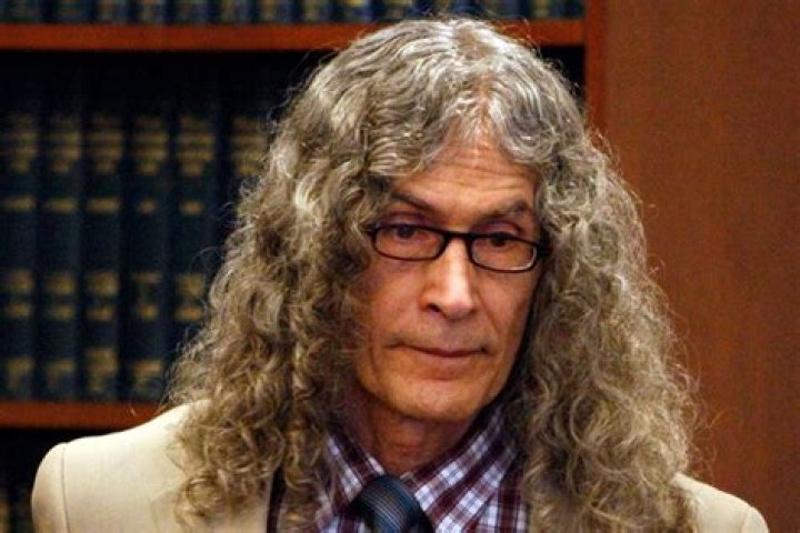 
Rodney Alcala Height, Weight, Net Worth, Age, Birthday, Wikipedia, Who, Nationality, Biography 