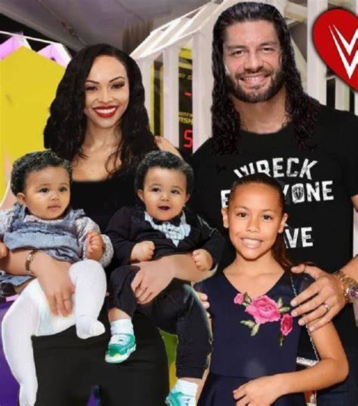 Roman Royale - Age, Family, Bio