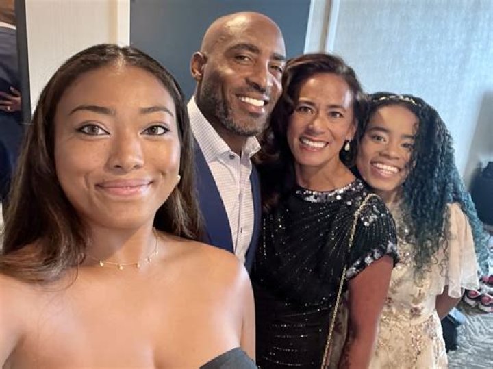 Ronde Barber Wife Claudia Barber and Kids: Meet The Family