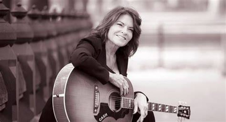 Rosanne Cash photo