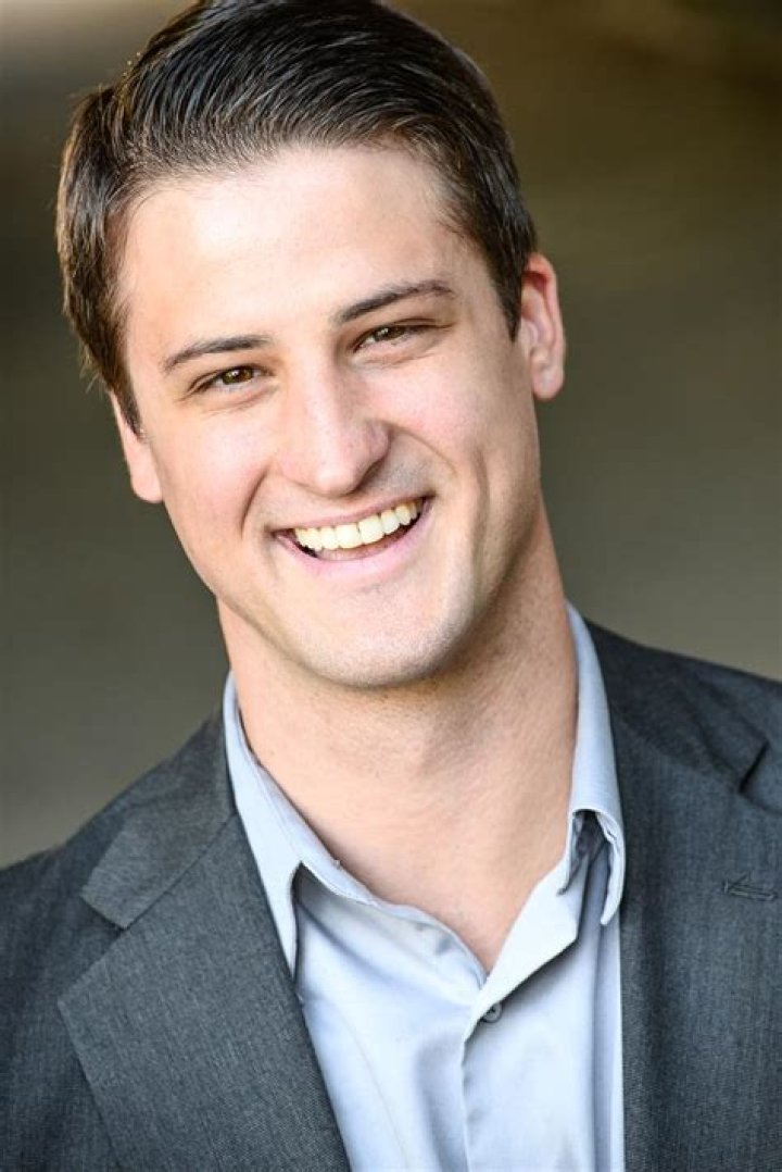 Ross Kobelak - Age, Family, Bio