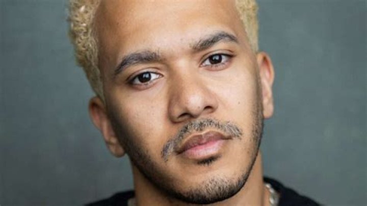Ryan Carter (TV Actor) - Age, Family, Bio
