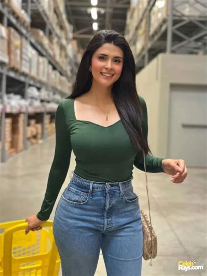 
Salma Rachid Height, Weight, Net Worth, Age, Birthday, Wikipedia, Who, Instagram, Biography 