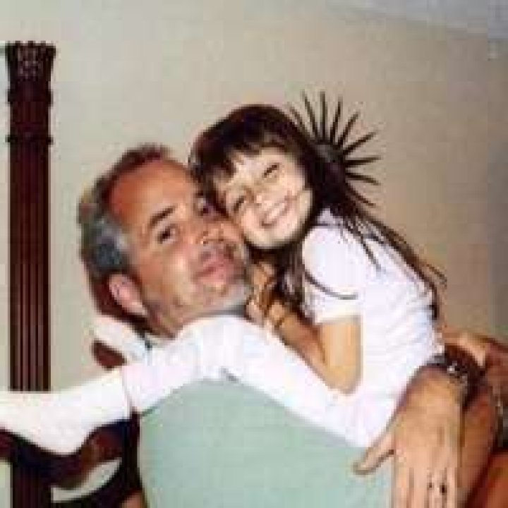 Sarah Homrich - Age, Family, Bio