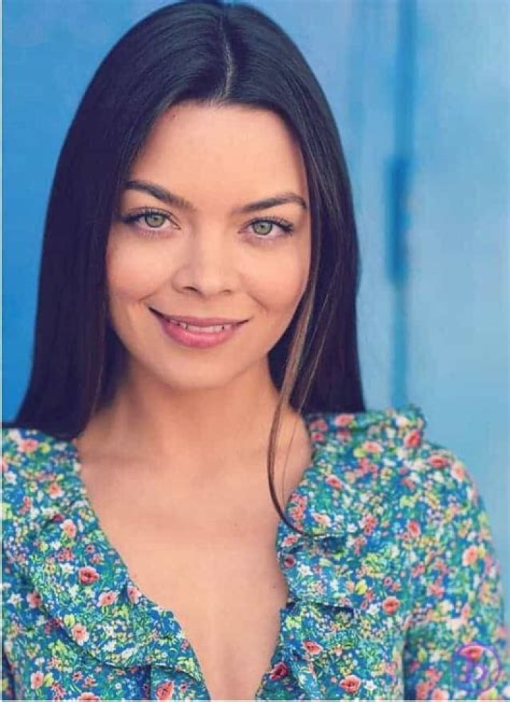 Scarlett Byrne Bio (Wiki) 