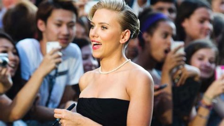 Scarlett Johansson resigns as Oxfam ambassador after SodaStream controversy