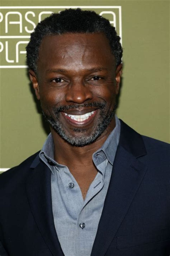 Sean Patrick Thomas Bio (Wiki) 