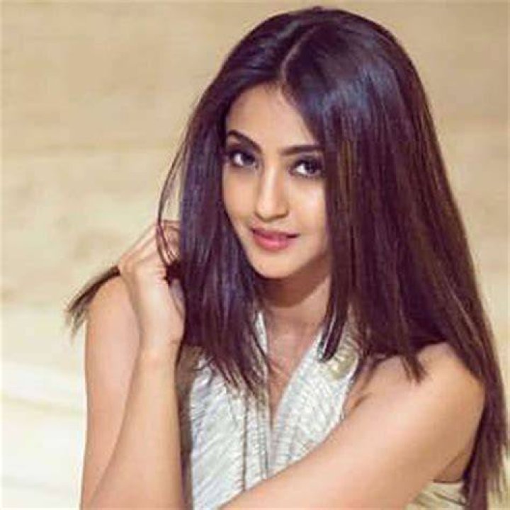 
Shreya Srivastava Height, Weight, Net Worth, Age, Birthday, Wikipedia, Who, Nationality, Biography 