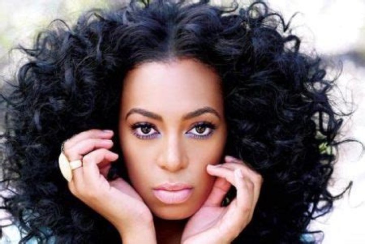 Solange Knowles Bio (Wiki) 