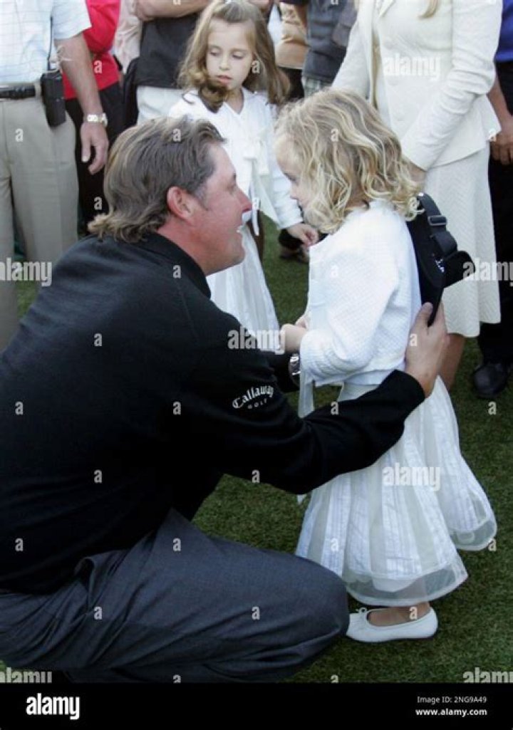 Sophia Isabel Mickelson - Age, Family, Bio