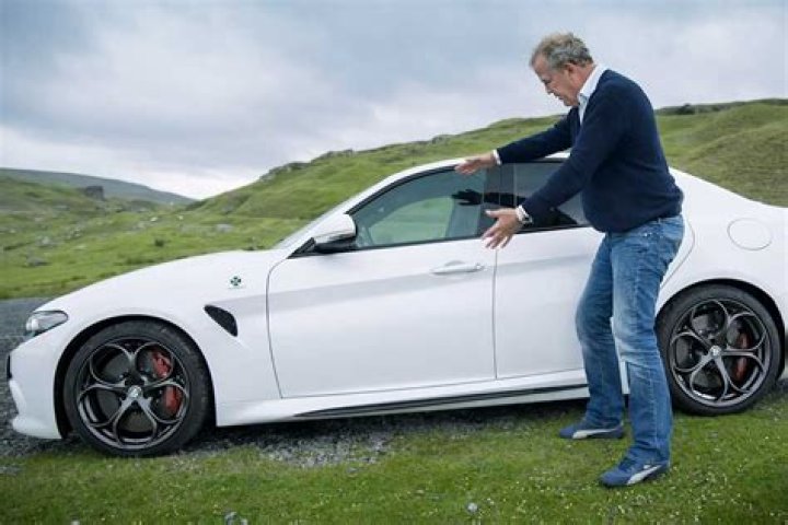 English Broadcaster cum journalist Jeremy Clarkson struck down with pneumonia-Know the complete narrative about this former ‘Top Gear’ show host here! Source: BMW Blog (Jeremy Clarkson)