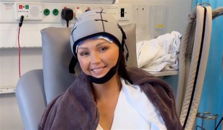 Understanding ‘The Little Couple’ reality TV star Dr. Jennifer Arnold’s cancer called ‘Choriocarcinoma’! Learn about her brave fight with this condition! Source: People (Jennifer during chemotherapy)