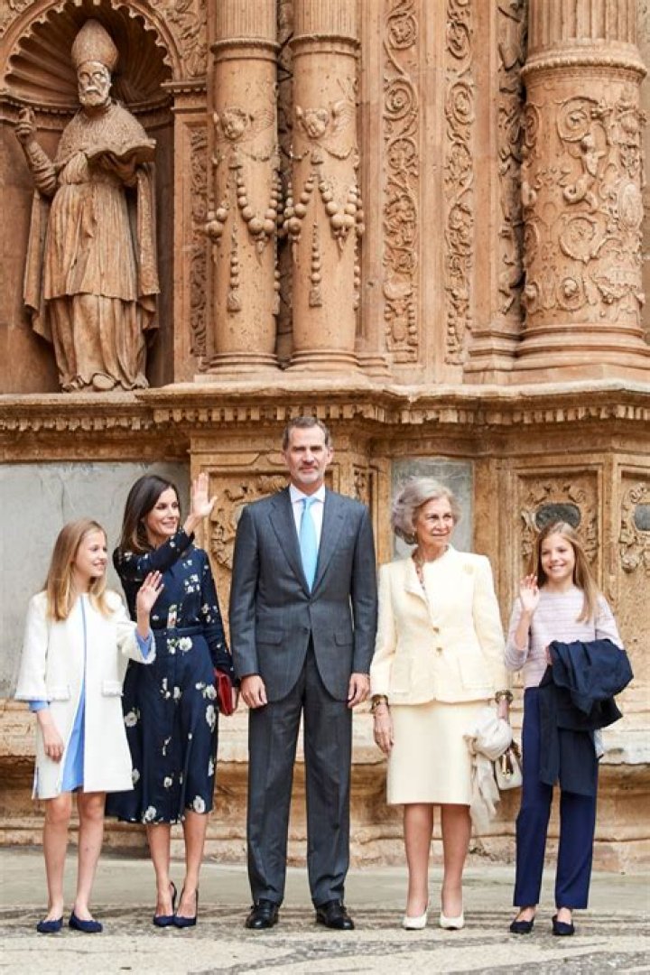 Spanish Royals attend Easter Mass