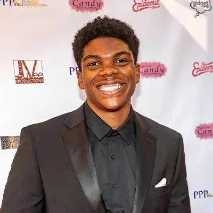 Spence Moore II - Age, Family, Bio