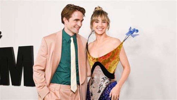 Suki Waterhouse Opens Up about How She Feels about Dating Robert Pattinson for Nearly 5 Years! Suki Waterhouse Opens Up about How She Feels about Dating Robert Pattinson for Nearly 5 Years!