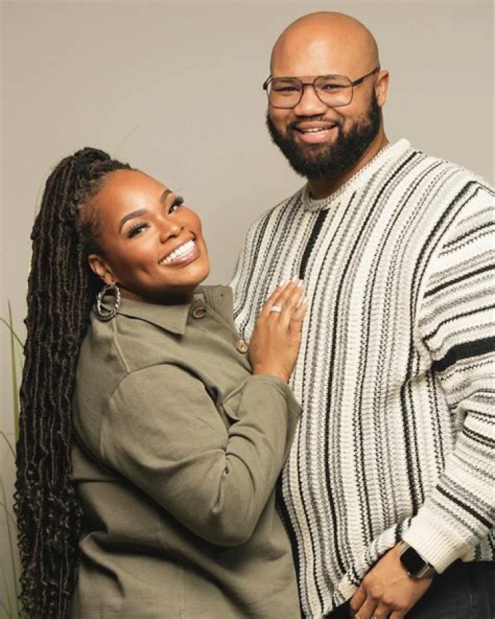 Tasha Cobbs Leonard Husband Kenneth Leonard Is An Award Winning Music Producer
