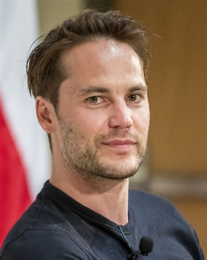 Taylor Kitsch Bio (Wiki) 