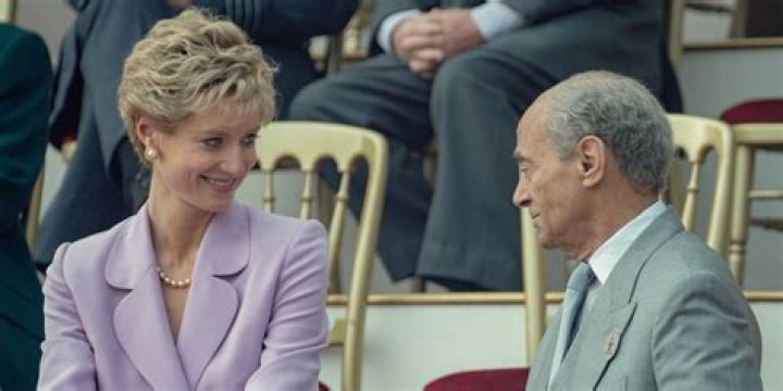 The Crown’s ‘Mou Mou’ episode was very damaging to the Windsors, right?