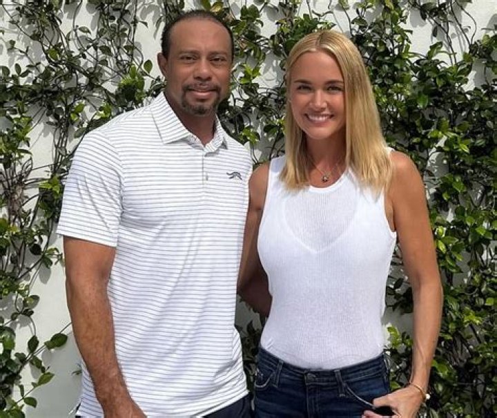 Tiger Woods’ mistress Rachel Uchitel gets job on Extra!