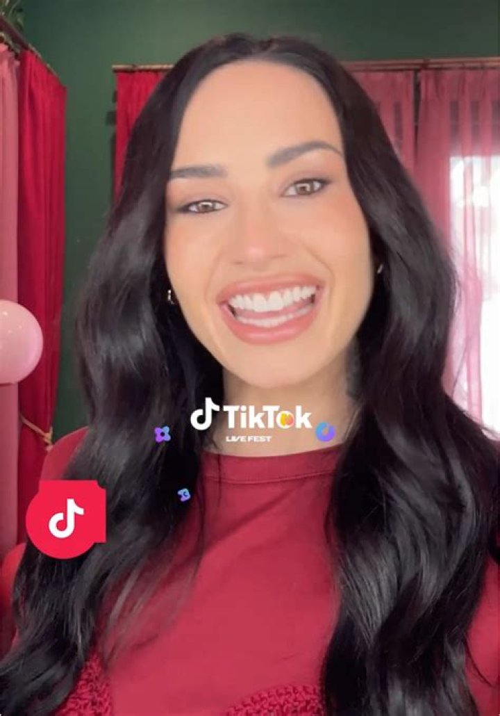 TikTok Stars Born February 12