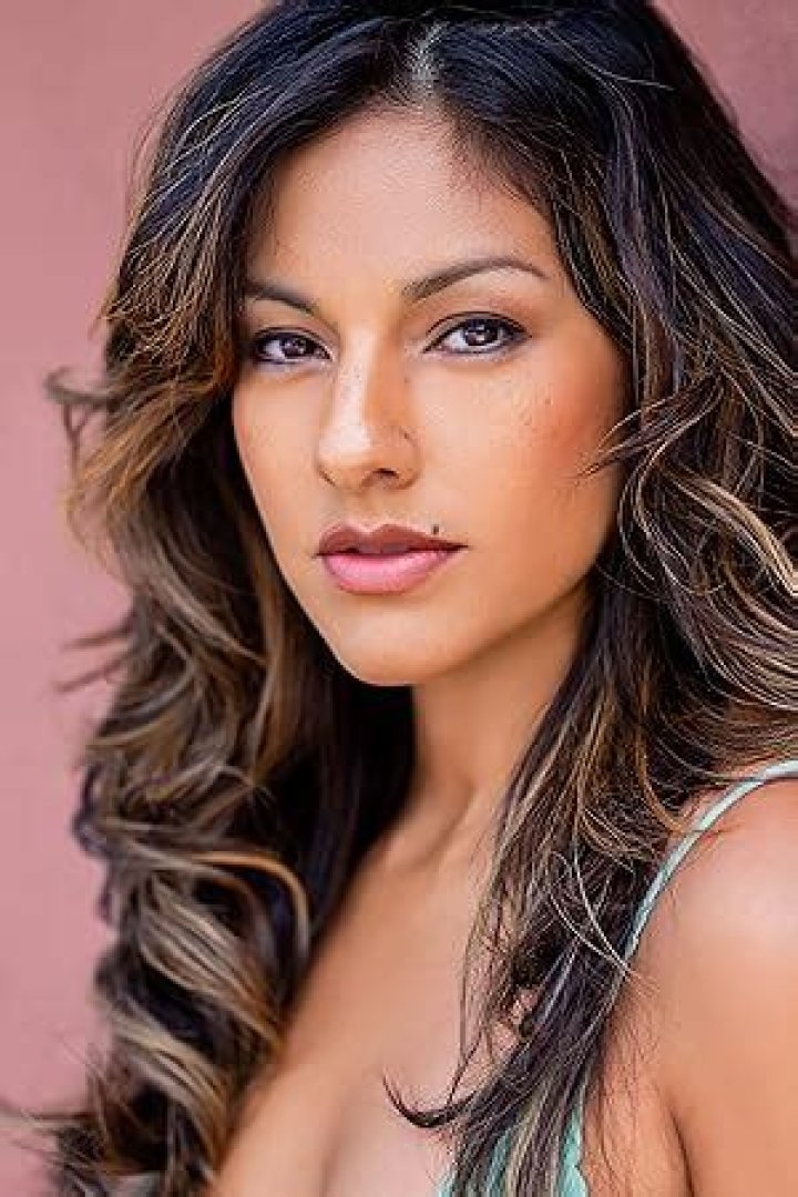 Tracy Perez - Trivia, Family, Bio